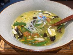 -芸南道·过桥米线(昆明老街旗舰店)
