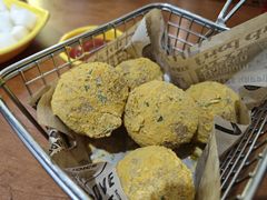 -BHC炸鸡(明洞总店)