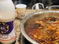 -肖肖酸萝卜鱼火锅(总店)