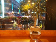 景观位-fishtank鱼缸咖啡(三山街店)
