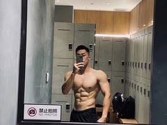 -威克健身游泳(万菱汇店)
