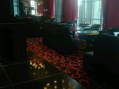 -L'ATELIER de Joel Robuchon(外滩18号店)