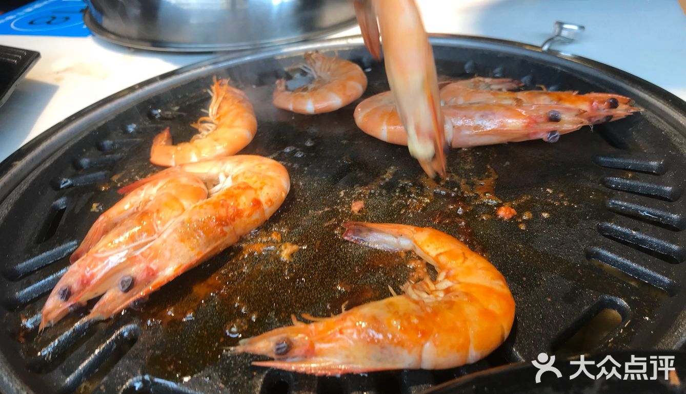 真的很辣，海鲜饼很脆很好吃，还能吃到里面有虾有章鱼腿