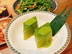 娘惹千层糕-马来西亚肉骨茶汤·招牌螃蟹·烧鸡·呷喱吧吧(海上世界店)