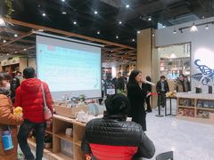 -新华书店(印象城店)