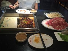 -焱三乐四川火锅店(经纬街店)
