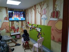 -瑞尔齿科(东方广场诊所)