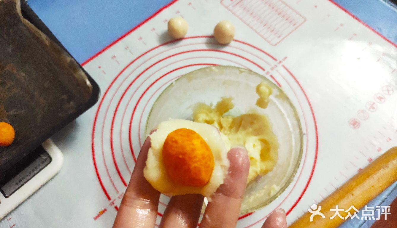 天凉好个秋，自制中秋月饼之紫薯酥