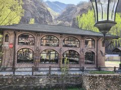 -北京水岸山吧度假村(雁栖镇店)