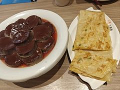 -六泰居·尔滨地标·东北菜(泰山路店)