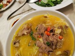 酸汤肥牛-汤城小厨•粤菜•靓汤(西直门凯德MALL店)