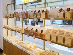 大堂-绿叶居烘焙·面包·蛋糕(富都店)