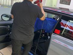 -能手汽车隔热膜旗舰店·3M贴膜体验中心