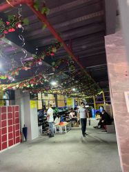 -蹦贝运动中心·蹦床·攀岩·闯关(龙岗店)