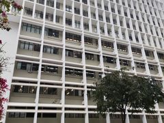 -香港大学
