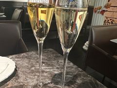 -LESCEDARS Brasserie Bistro香柏树