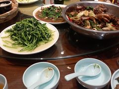 -洪沟崖张记炒鸡店(聚才路店)