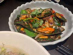 -大头虾越式风味餐厅(光明广场店)