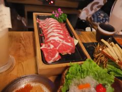 -湊湊火锅·茶憩(杭州湖滨银泰in77店)