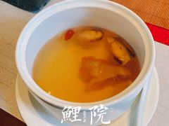黄耳炖松茸-鲤院·新中式美学·庭院餐厅(夫子庙店)