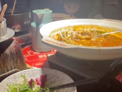 -魏铭鱼头捞饭(晋阳路店)