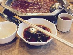 -山城年华老火锅(玉林店)