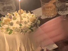 -小苍兰风铃草·礼物蛋糕(沈阳店)