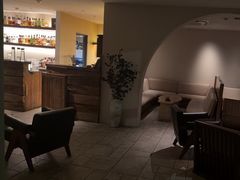 -Hideout Hookah Lounge·隐觅地