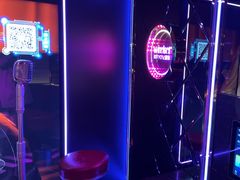 -温莎KTV(珠江路店)