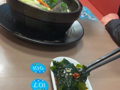 -灵芝妹子海鲜米线(瓦房店新玛特店)