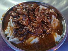 牛腩拼猪肠捞粉-凌芳小食店(上步店)