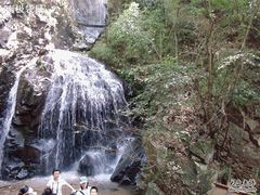 -藏龙百瀑风景区