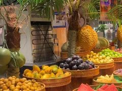 -钱小奴海鲜自助黑金店(杭州滨江龙湖店)