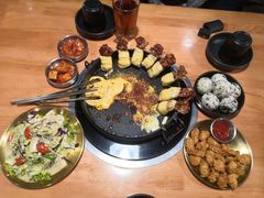 -肥肥虾庄·金牌油焖大虾(杨园滨江时代walk店)