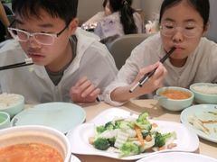 -吕氏疙瘩汤·海鲜新鲁菜(凯德mall新都心店)