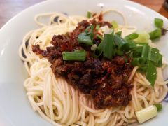 -兵哥豌豆面(雅颂居店)