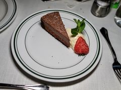 -Wolfgang’s Steakhouse 沃夫冈牛排馆(上海白玉兰广场店)