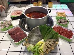 -晓彭肥肠鸡·泡椒鸡火锅(水木天地店)
