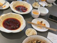 -陈熹公民族美食文化餐厅(中华广场店)