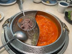 -左庭右院鲜牛肉火锅(浦江欢乐颂店)