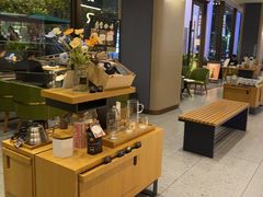 -星巴克臻选(深圳龙华红山天虹店)