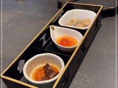 -铭牛烧肉·和牛海鲜自助(高新月牙湖店)