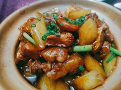 萝卜牛腩煲-万柳阁小馆·花园餐厅(龙潭湖店)