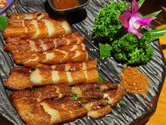 纳西烤山猪-觅山云南菜(泊富ICITY店)