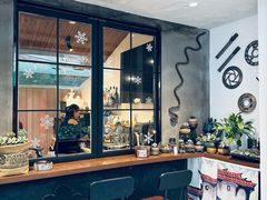-Double cafe