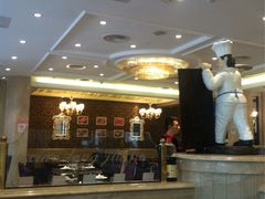 -小龙酒家(桂平路店)