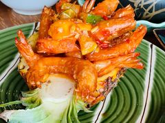 傣味柠檬菠萝香脆虾-中8楼风尚云南菜(颐堤港店)