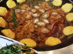 -万里闯关东铁锅炖菜馆(高新旗舰店)