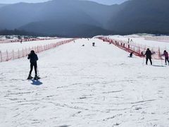 -鳌山滑雪度假区