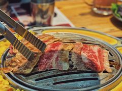 -青瓦炭韩潮烤肉(花园道店)